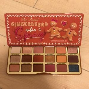 Too Faced Gingerbread Extra Spicy Pallette